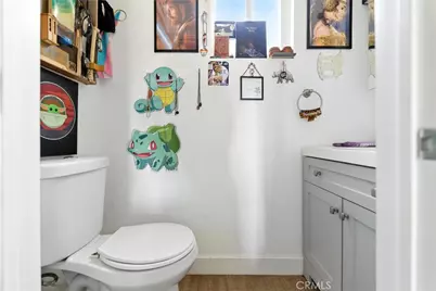 833 N Humphreys, Los Angeles, CA 90022 - Photo 26