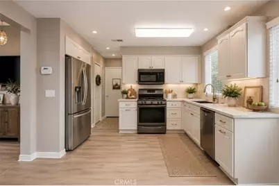865 Honey Grove Way, Corona, CA 92878 - Photo 10
