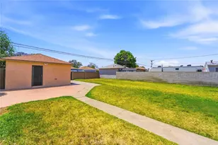 13339 Crocker, Los Angeles, CA 90061 - Photo 26