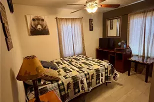 854 Fir, Big Bear City, CA 92314 - Photo 10