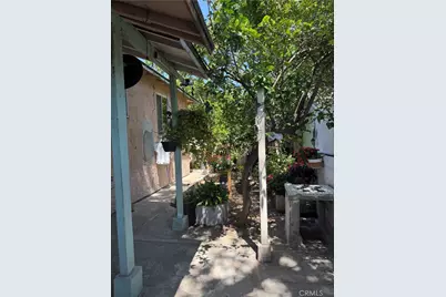 290 E Woodbury Rd, Altadena, CA 91001 - Photo 8