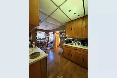 1539 W 104th, Los Angeles, CA 90047 - Photo 8