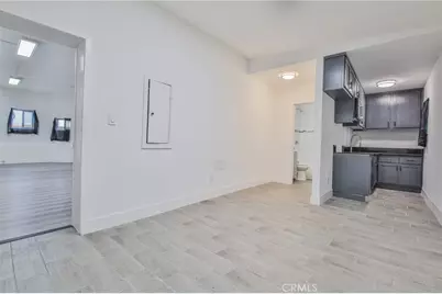 9502 S Main, Los Angeles, CA 90003 - Photo 10