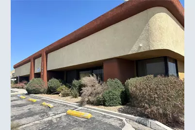 15400 Cholame Road, Victorville, CA 92392 - Photo 4