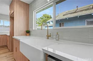 1933 W 43rd Pl, Los Angeles, CA 90062 - Photo 22