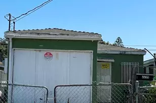 2214 E 111th, Los Angeles, CA 90059 - Photo 2