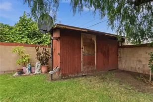 22418 Neptune Ave, Carson, CA 90745 - Photo 38