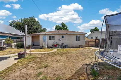 937 937 Fremont St, Pomona, CA 91766 - Photo 20