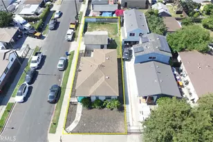 758 E 106th St, Los Angeles, CA 90002 - Photo 2