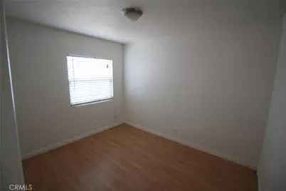 758 E 106th Street, Los Angeles, CA 90002 - Photo 28