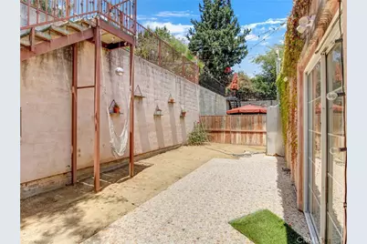 3207 Kenneth Drive, Los Angeles, CA 90032 - Photo 18