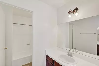 16600 Seville, Fontana, CA 92335 - Photo 20