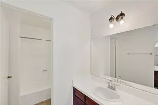16600 Seville, Fontana, CA 92335 - Photo 20