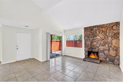 16600 Seville, Fontana, CA 92335 - Photo 4