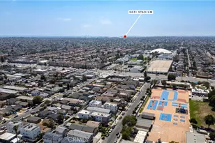 844 W 78th St, Los Angeles, CA 90044 - Photo 12