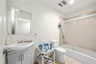 844 W 78th St, Los Angeles, CA 90044 - Photo 32