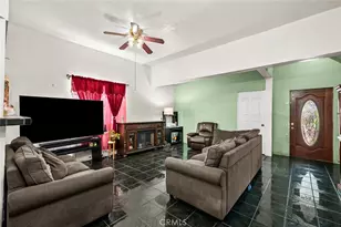 221 E 25th, Los Angeles, CA 90011 - Photo 8