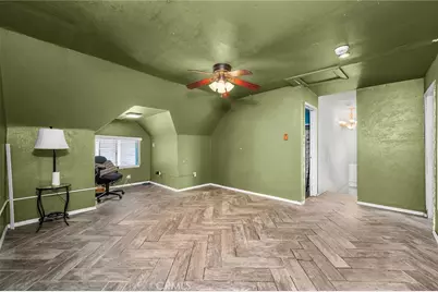 221 E 25th, Los Angeles, CA 90011 - Photo 22