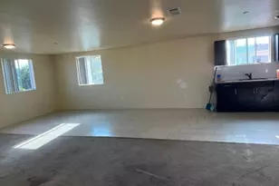 330 330 1/2 E 99th, Los Angeles, CA 90003 - Photo 4