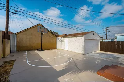 1428 W 89th Street, Los Angeles, CA 90047 - Photo 26