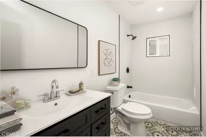 1428 W 89th Street, Los Angeles, CA 90047 - Photo 20