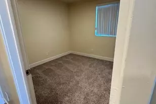 132 134 E 109th, Los Angeles, CA 90061 - Photo 12