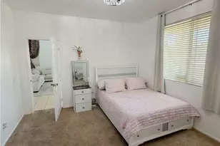 13736 Lark Ct, Victorville, CA 92394 - Photo 18