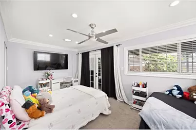 11213 Haskell Avenue, Granada Hills, CA 91344 - Photo 30
