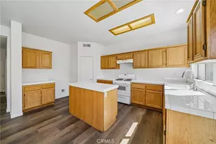 13549 Winewood, Victorville, CA 92392 - Photo 14
