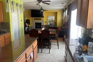 18218 Laguna, Fontana, CA 92336 - Photo 22