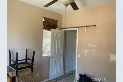 18218 Laguna, Fontana, CA 92336 - Photo 36