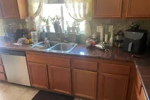 18218 Laguna, Fontana, CA 92336 - Photo 24