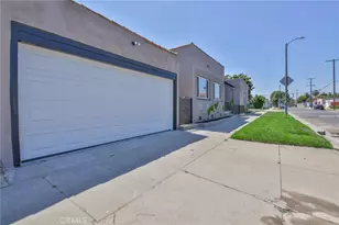 761 W 103rd, Los Angeles, CA 90044 - Photo 32