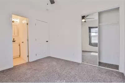 761 W 103rd, Los Angeles, CA 90044 - Photo 24
