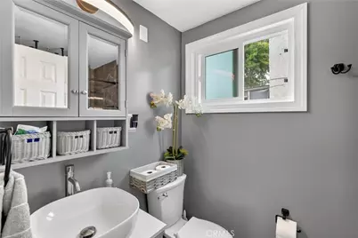 24424 Alexandria, Harbor City, CA 90710 - Photo 22
