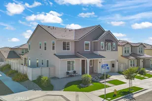 18100 Tableau, Saugus, CA 91350 - Photo 2
