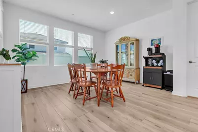 18100 Tableau, Saugus, CA 91350 - Photo 8