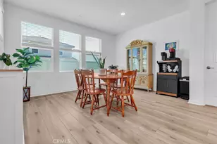 18100 Tableau, Saugus, CA 91350 - Photo 8