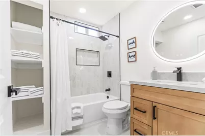 725 W 108th St., Los Angeles, CA 90044 - Photo 16