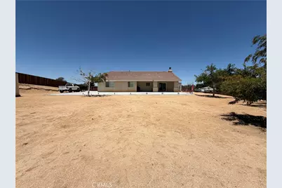 16307 Sholic, Victorville, CA 92395 - Photo 18