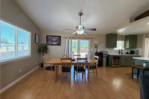 16307 Sholic, Victorville, CA 92395 - Photo 6