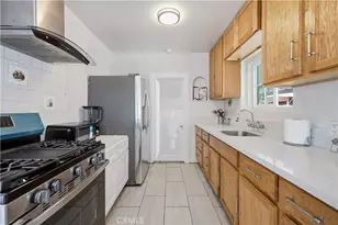 4017 Santa Ana, Huntington Park, CA 90255 - Photo 24
