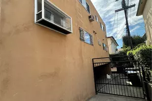951 N Gardner, West Hollywood, CA 90046 - Photo 18