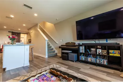 9478 Dahlia, Pico Rivera, CA 90660 - Photo 6