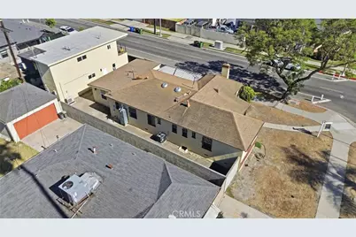 3892 Cherrywood Avenue, Leimert Park, CA 90008 - Photo 32