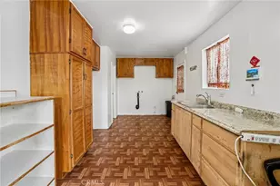 1359 S Downey Rd, Los Angeles, CA 90023 - Photo 18