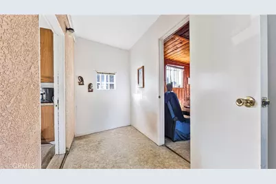 535 W Olive Street, Inglewood, CA 90301 - Photo 22
