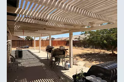 15205 Stone, Adelanto, CA 92301 - Photo 2