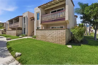 700 W La Veta #C7, Orange, CA 92868 - Photo 2