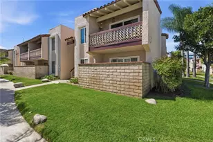 700 W La Veta, Orange, CA 92868 - Photo 2